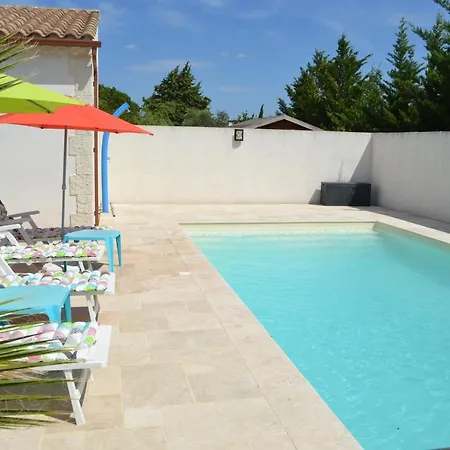 Apartmán Joli Au Calme Entre Nimes Et Avignon